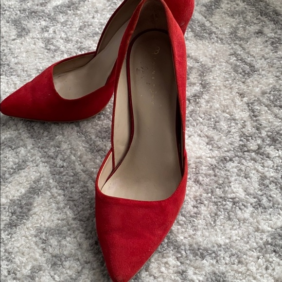 Trina Turk red suede heel size 7 - Picture 2 of 5